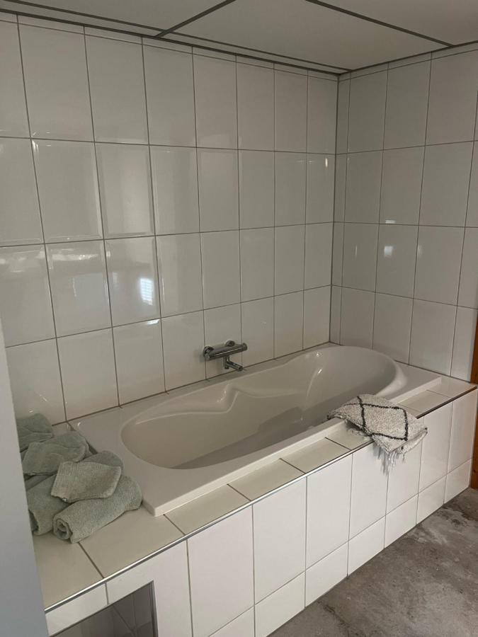 Veendijkhoeve Oosterwolde  Ngoại thất bức ảnh