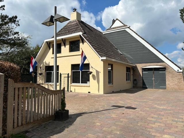 Veendijkhoeve Oosterwolde  Ngoại thất bức ảnh